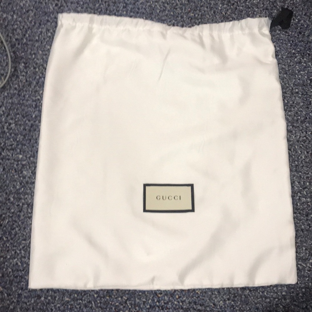 gucci dust bag